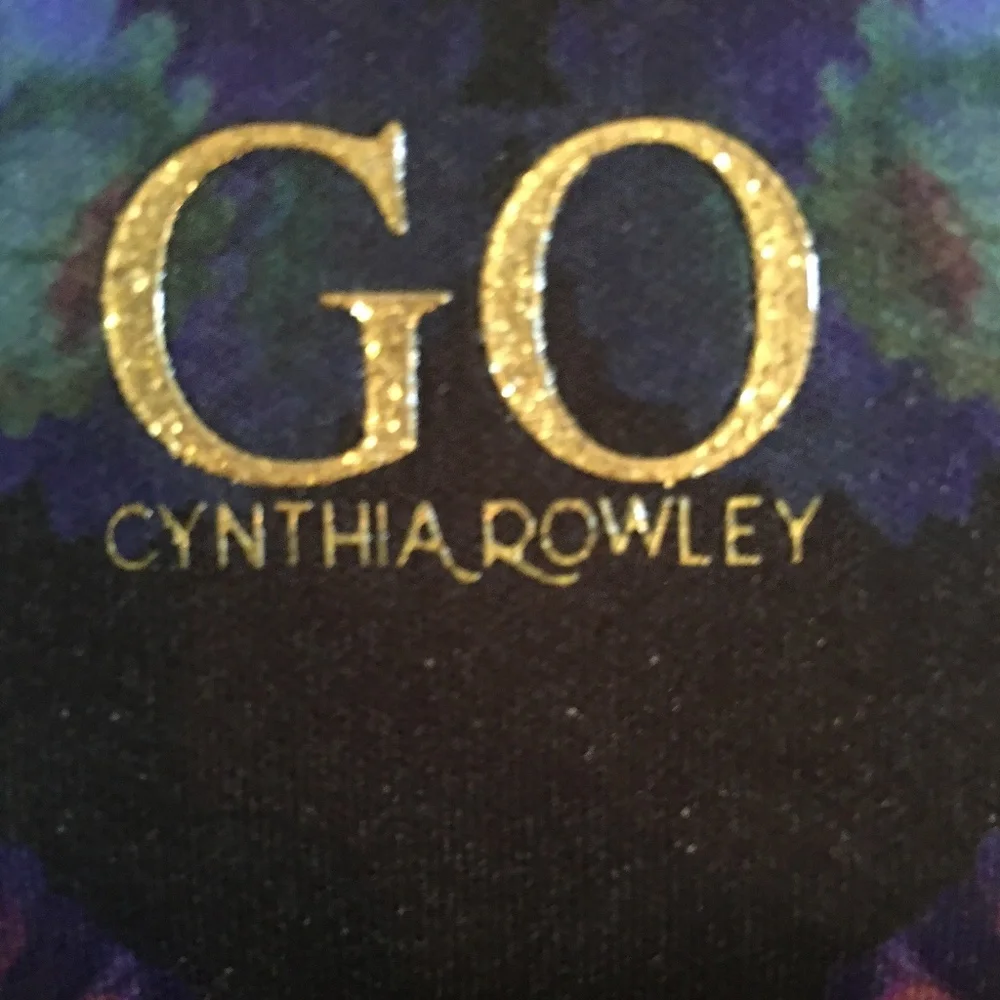 HOST PICK! CYNTHIA ROWLEY Fabric Ladies Wallet - Picture 4 of 4